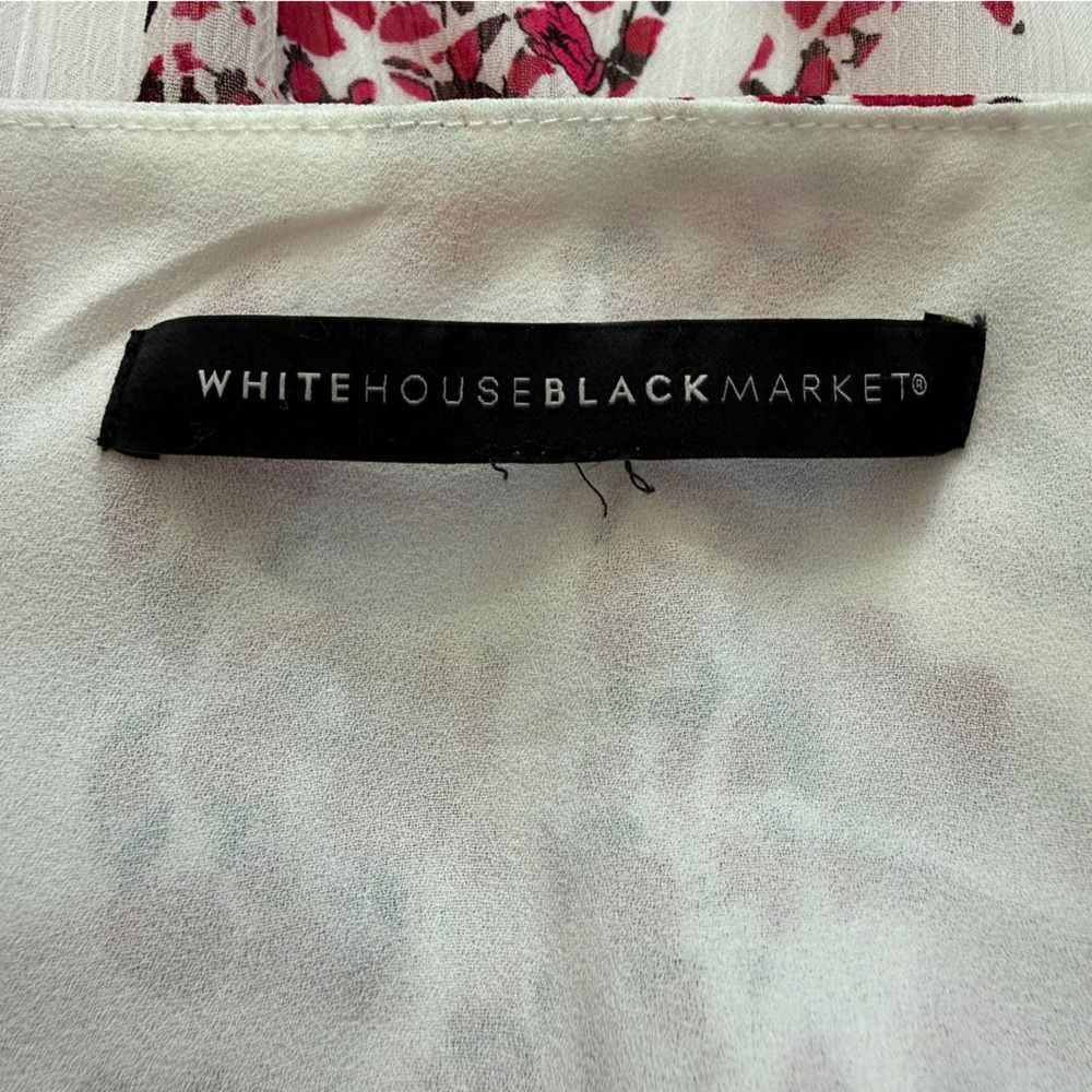 White House Black Market White & Red Floral V-Neck Peplum Blouse - Picture 6 of 7